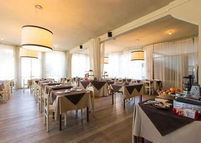 Le Focette مارينا دي بييتراسانْت