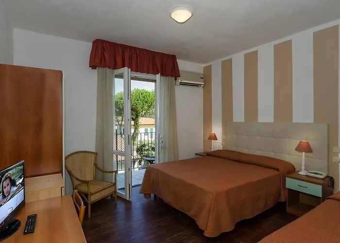 Le Focette مارينا دي بييتراسانْت